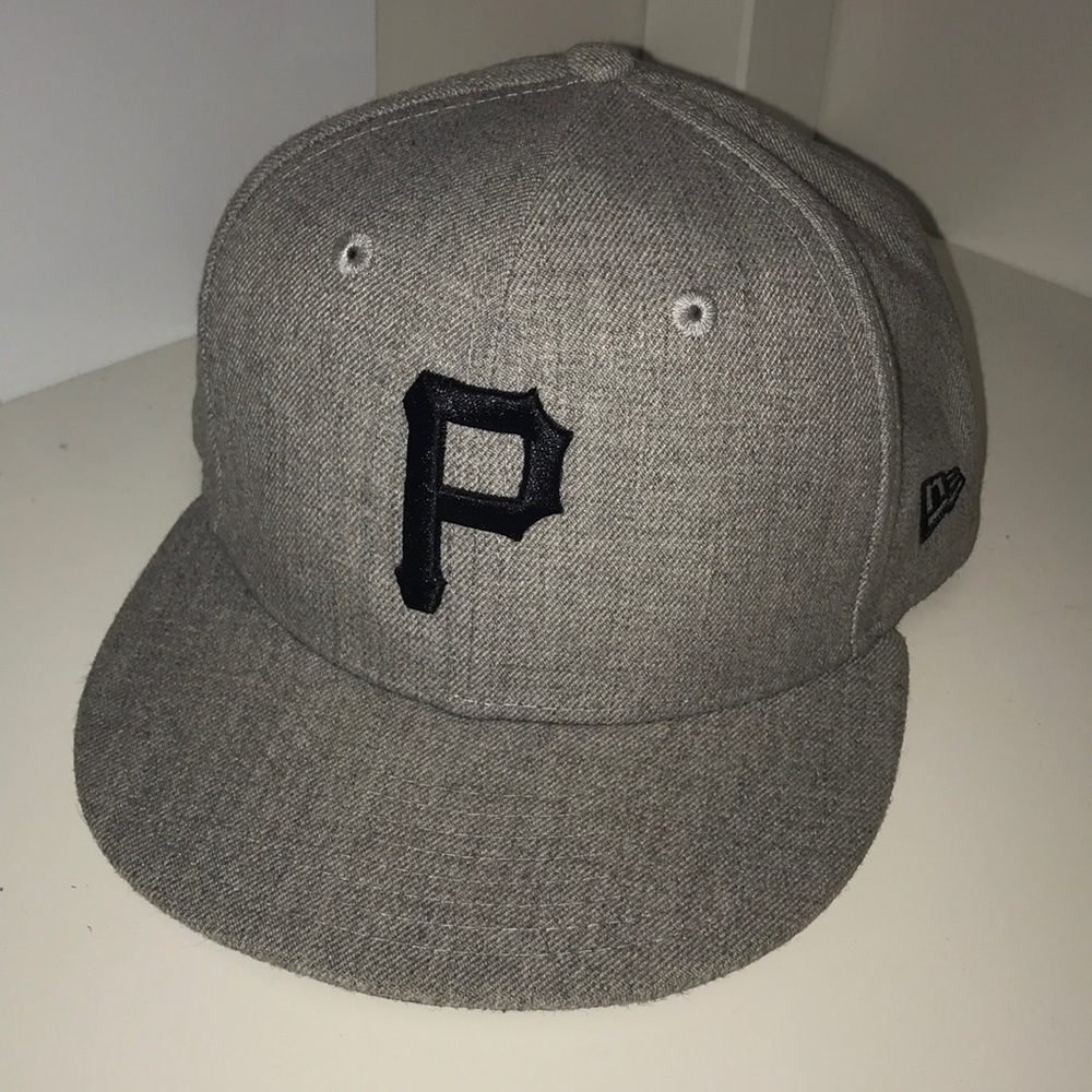 PITTSBURGH PIRATES SNAPBACK HAT